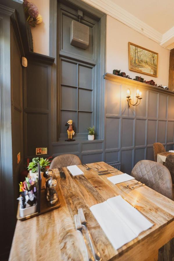 The Stag Hotel And Mailmans Arms Lyndhurst Ngoại thất bức ảnh